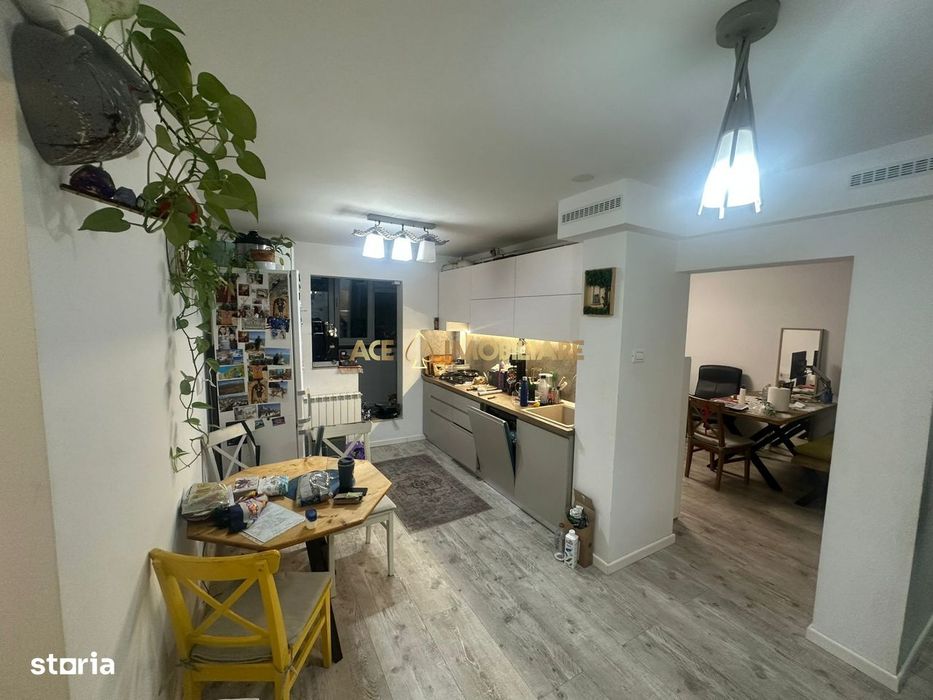 3 Camere de vanzare | Crangasi | Metrou | Centrala | Bloc anvelopat — fotografia 3