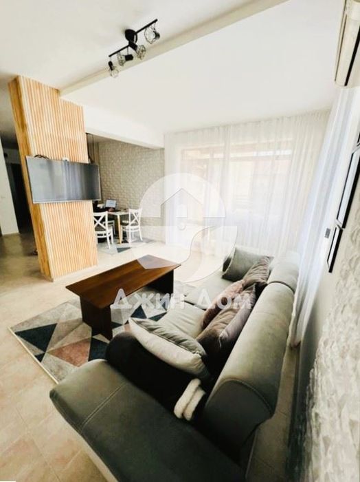 Продава се Тристаен апартамент в Свети Влас - 131 кв.м за 1031 €/кв.м - Снимка #1