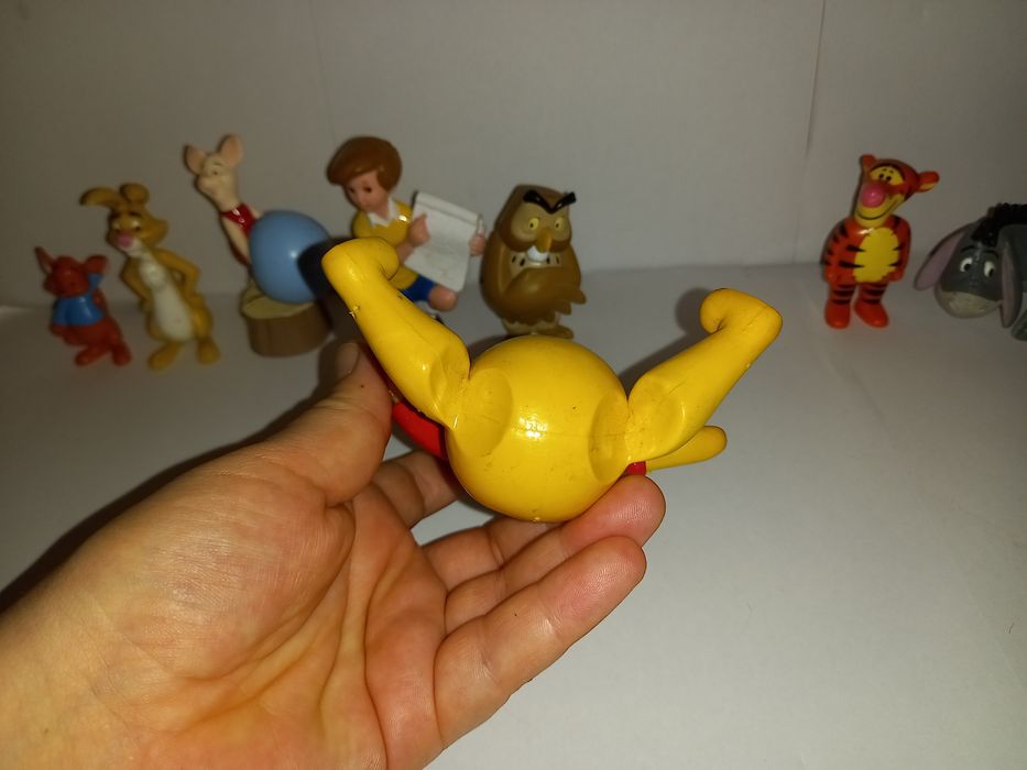 Winnie-the-Pooh/ figurine disney