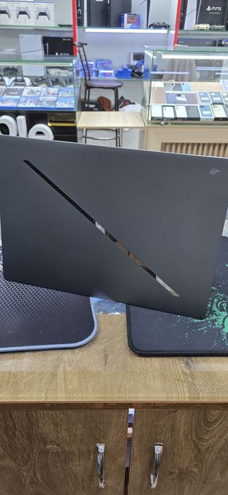 Срочно Продается Игровой ASUS ROG Zephyrus G16 GU605MV