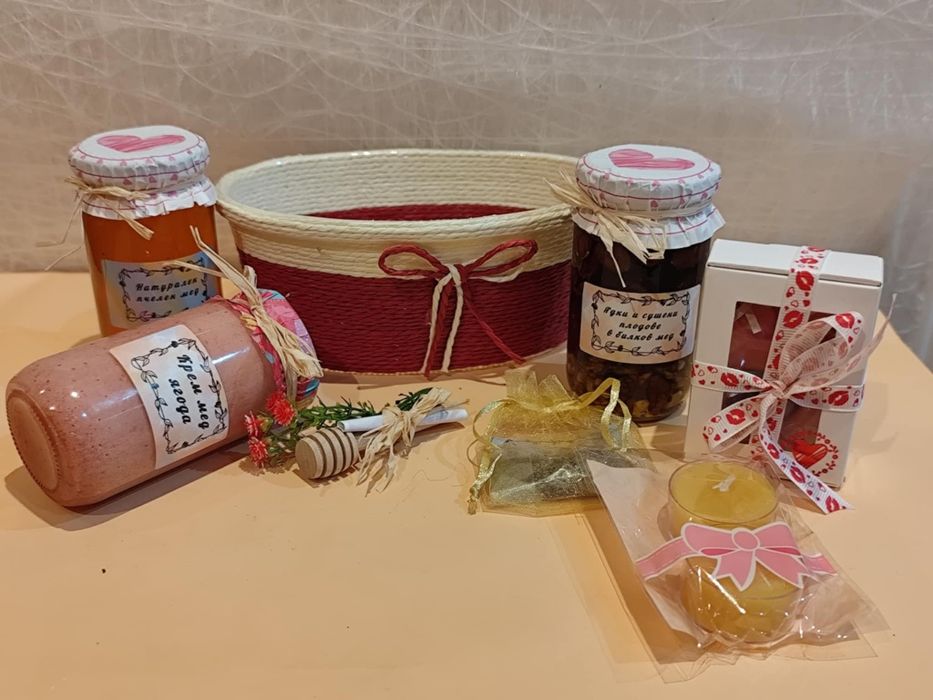 Подаръчна кошница за 8ми март