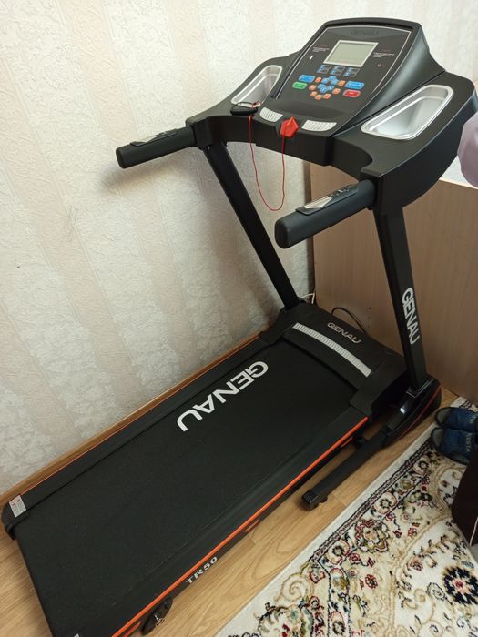 Беговая дорожка GENAU