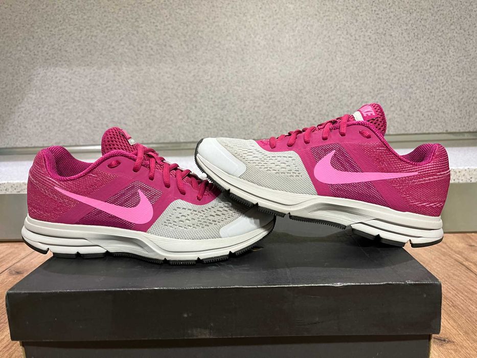 ОРИГИНАЛНИ *** Nike Pegasus + 30 / Purple Grey