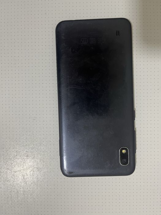 Самсунг а10 идеальный все роботает есть торг