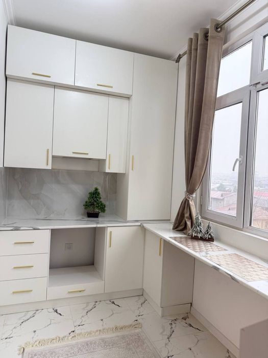 Продаю квартиру в Яшнабадском районе Новостройка ИЗЗАТ 2х комнатная