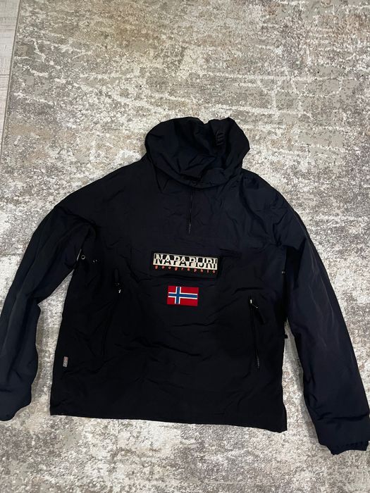 napapijri ветровка