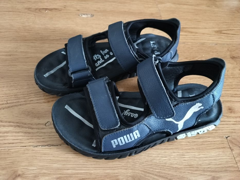 Детская обувь. .