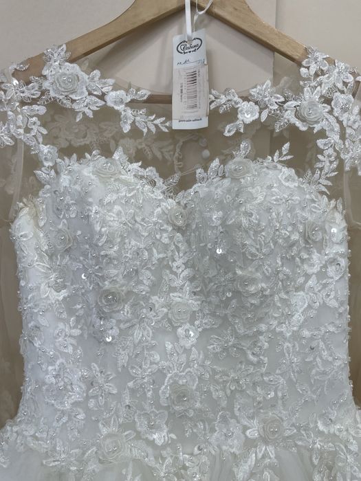 Свадебные платья