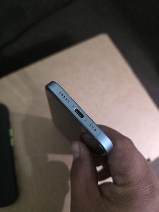 Iphone 16 идеал без ремонта