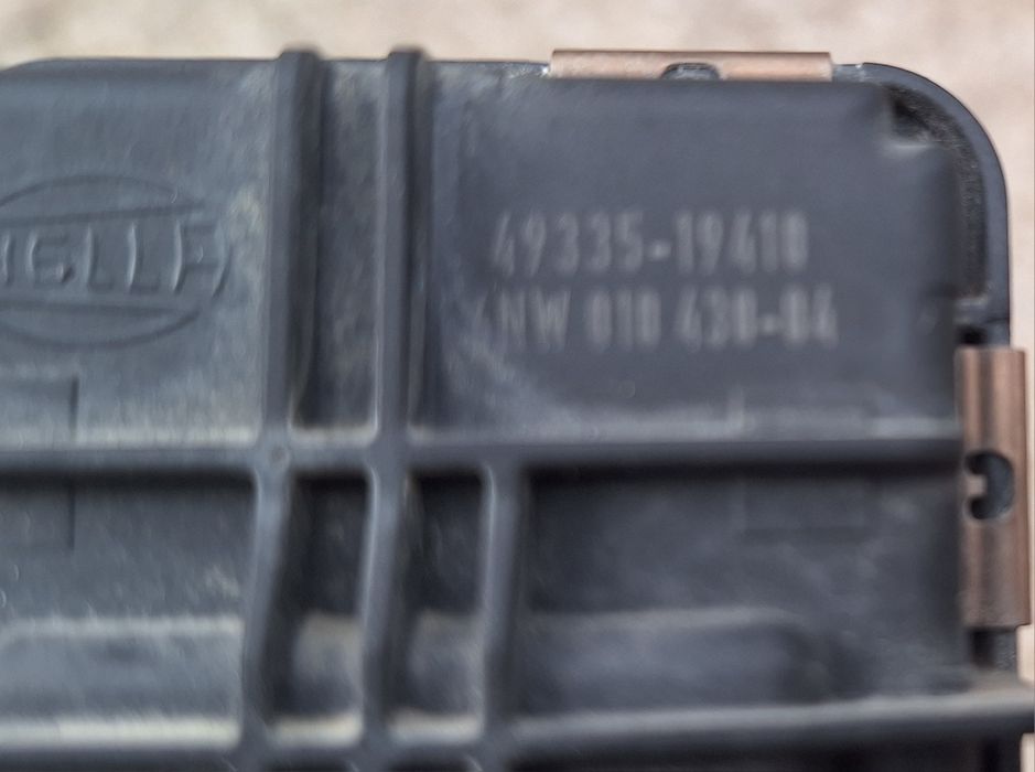 Актуатор Hella Управление На Турбо  За БМВ 2,0 Дизел BMW X3 F25