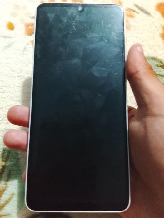 Vând Samsung a33
