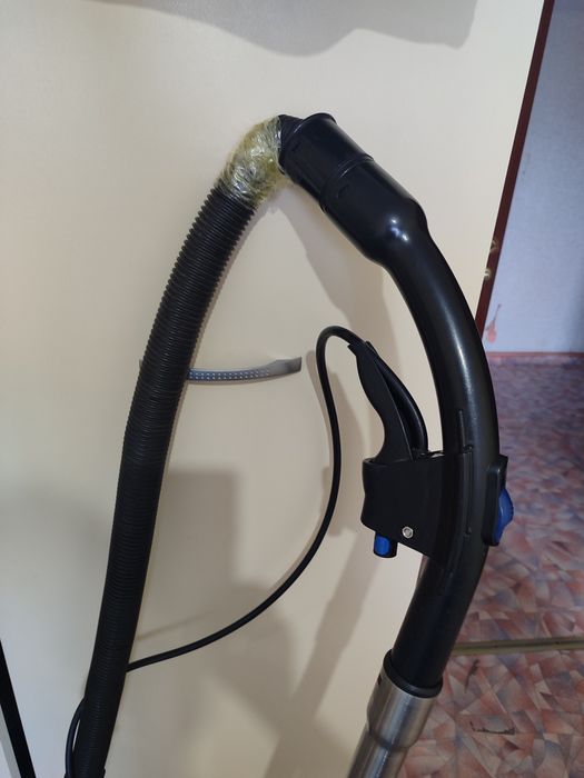 Продам моющий пылесос