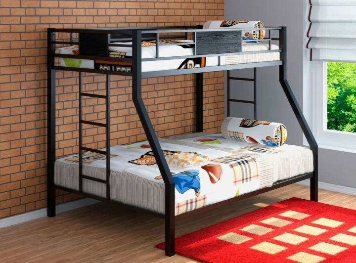 Продам двухъярусную кровать металлическую | В наличии