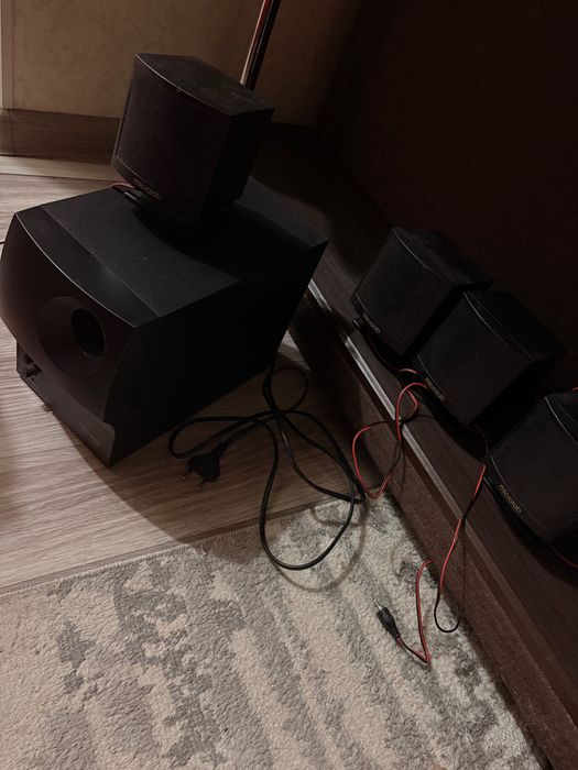 Продам microlab колонки оригинал