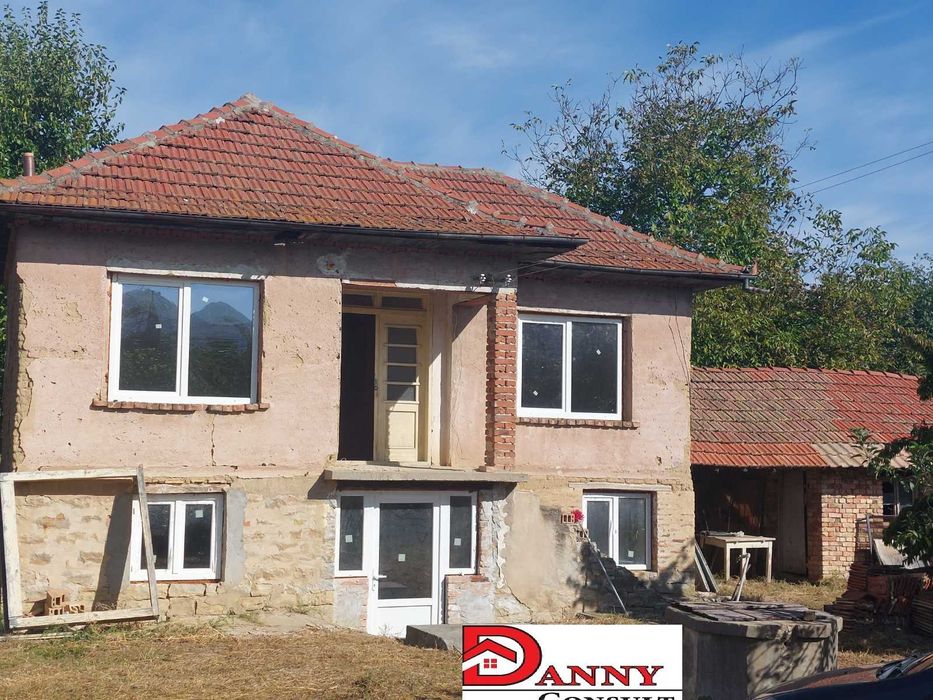 Продава се Къща в Велико Търново, Акация - 110 кв.м за 489 €/кв.м - Снимка #1