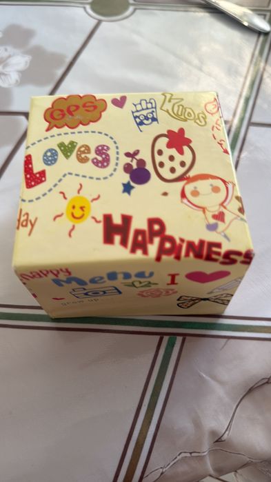 Продам часы, цена 3000 за штуку