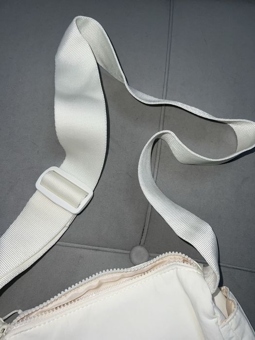 Новая Adidas crossbody