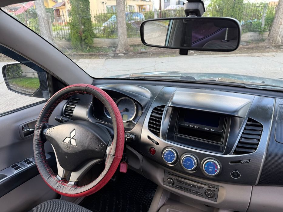 Mitubishi L200 - 2.5Ddi -