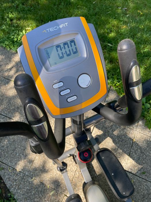 Bicicleta eliptica E400 neutilizata, stare perfecta
