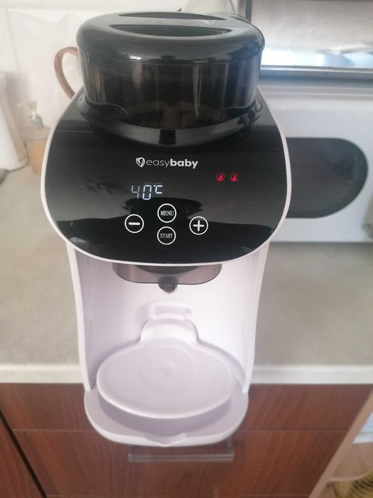 Easybaby GS-801 интелигентна машина за приготвяне на адаптирано мляко за бебета