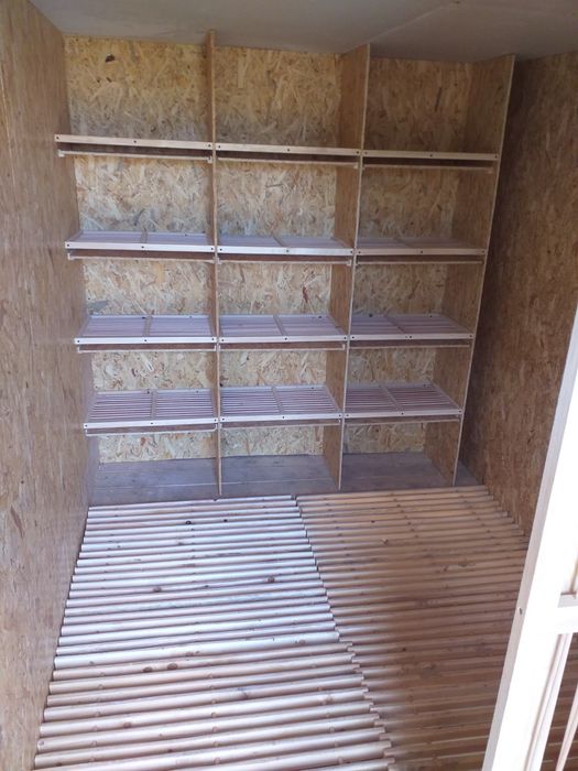 Fac la comanda accesorii porumbei