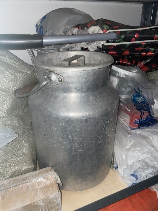 Продам бидончик алюминиевый