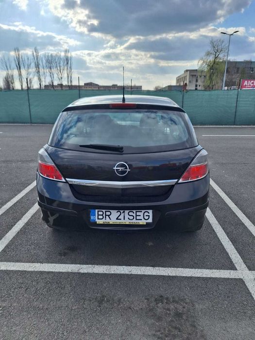 Opel Astra H 1,4 benzina 2008
