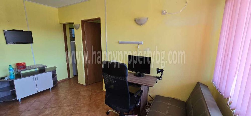 Продава се Тристаен апартамент в к.к. Слънчев бряг - 81 кв.м за 809 €/кв.м - Снимка #2