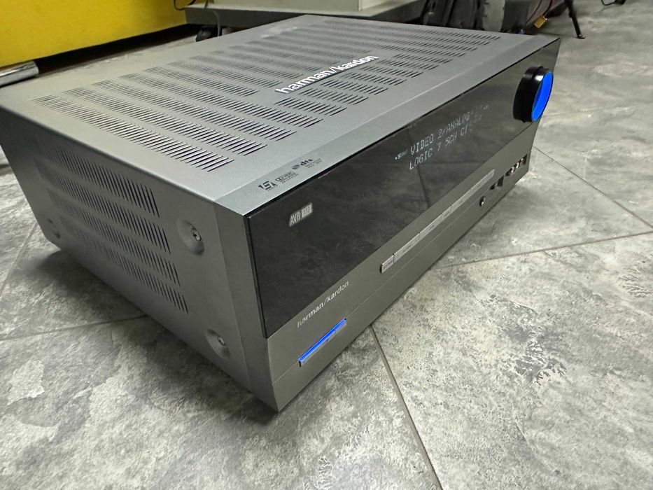 Harman Kardon AVR 132  Усилвател ресийвър Harman Kardon AVR 132