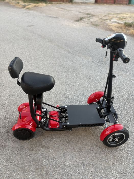 Електрическа четириколка 36V 15.6 Ah