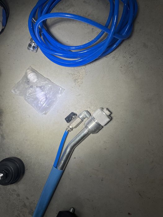 Pompa glet gleturi piese de schimb factura garantie gleturi vopsit 220