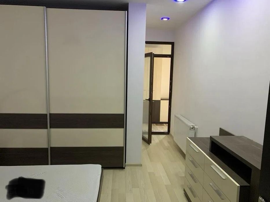 3 camere de inchiriat in Isaran