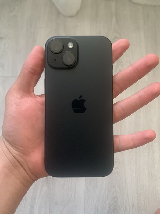 Продам iphone 15 128гб