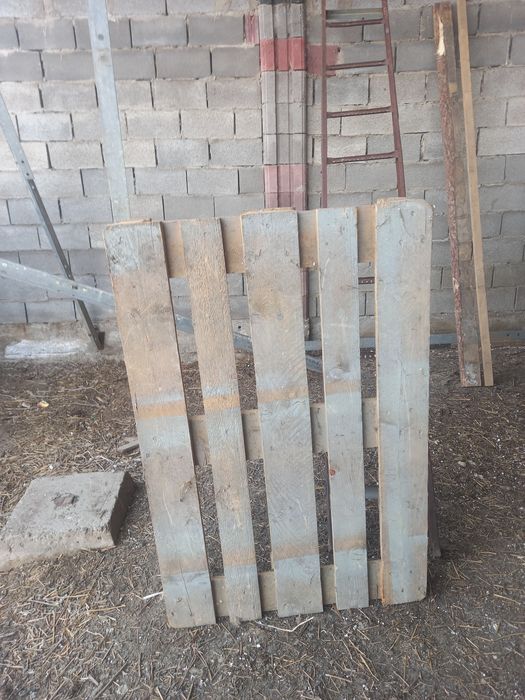 Поддоны из дерево