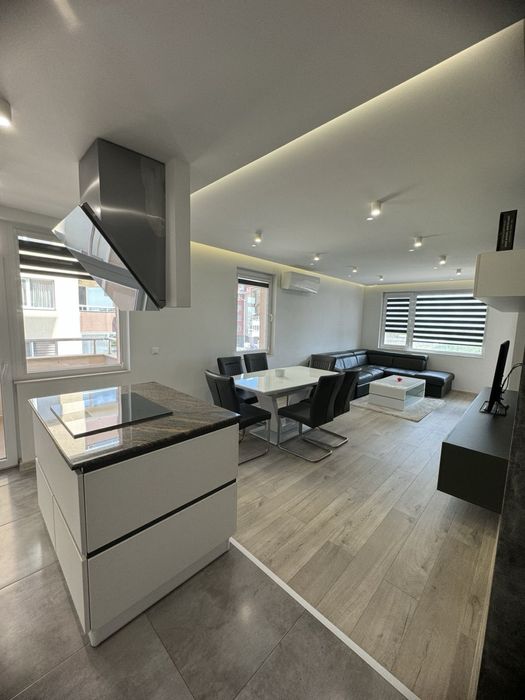 Дава се под наем Тристаен апартамент в Стара Загора, Казански - 100 кв.м за 548.25 € - Снимка #2