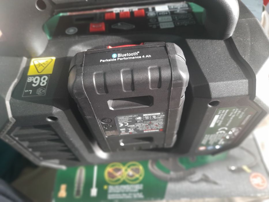 Compresor, pompa aer pe acumulator 20v parkside