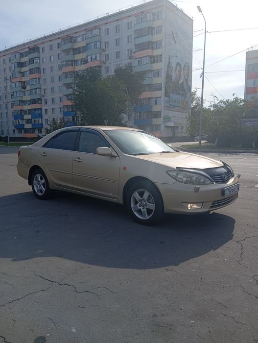 Тойота Камри европа