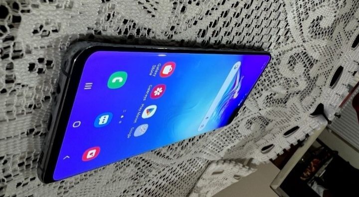 Samasung 10 s 5g 8/256 Ogan Odam baraka topadi Pubg da tozza 90 fps