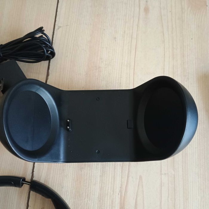 Безжични слушалки Medion Life P62061( MD 43051), С докинг станция, 15 часа, 20м, Черни