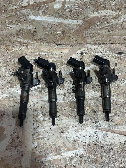 Injector/Injectoare Ford/Peugeot/ Citroën/Volvo 1.6TDCI-HDI 9674973080