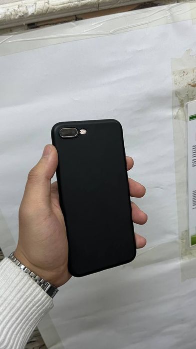 Продам iPhone 7+