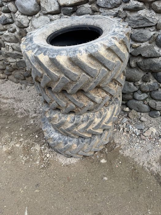 Vand anvelope Tractor
