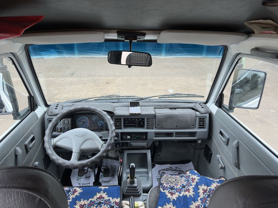 Гузал холатдаги дамас сотиб олинг