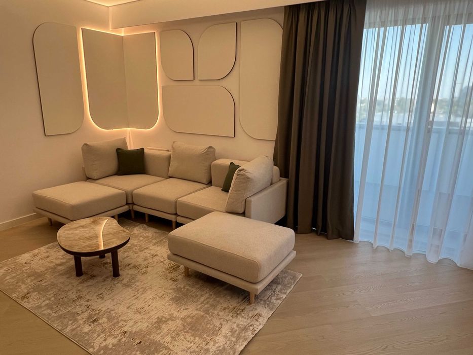 Inchiriez apartament NOU cu 3 camere in complexul Cortina North