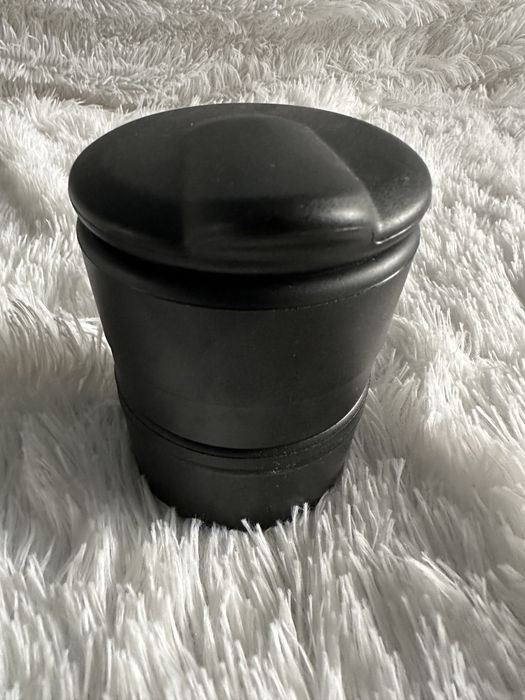 Пепельница в авто