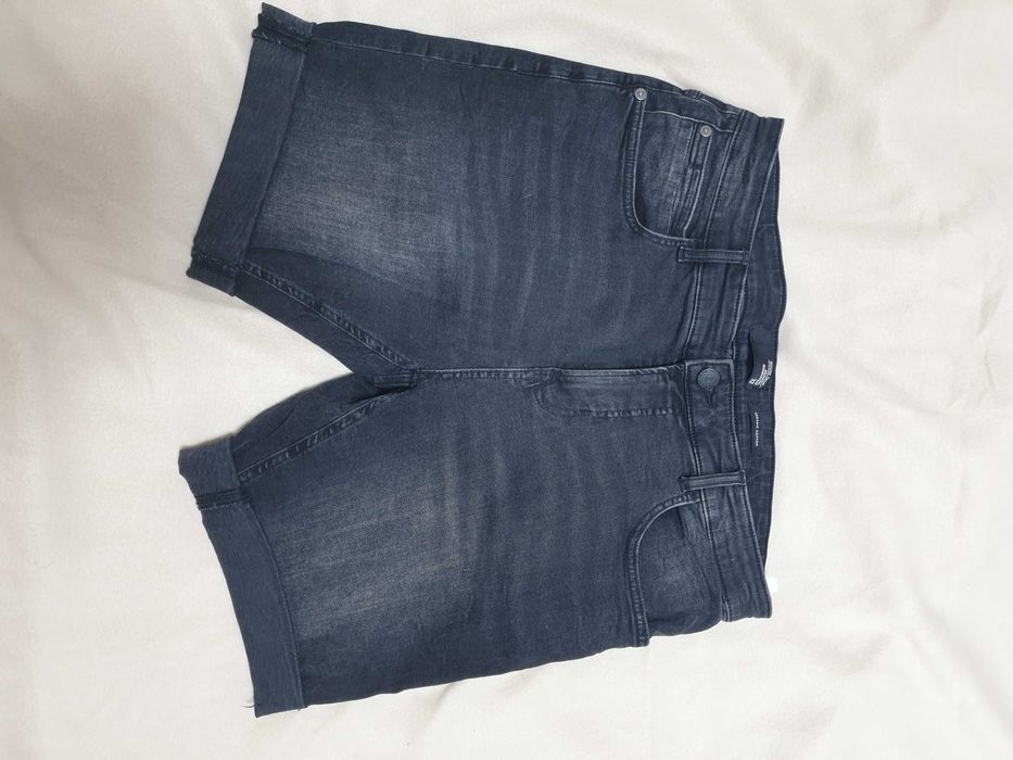 Лот младежки дънкови къси панталони