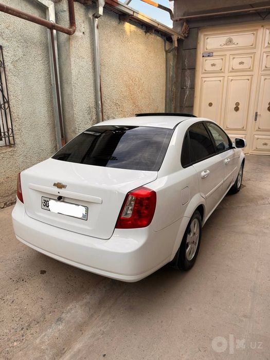 Chevrolet Jentra