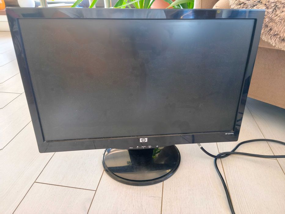 Монитори Acer и HP