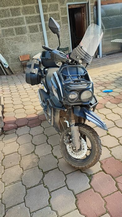 Tank x7 150cc скутер