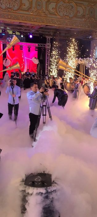 холодный  фонтан фейерверк и дым машина  по доступной цене